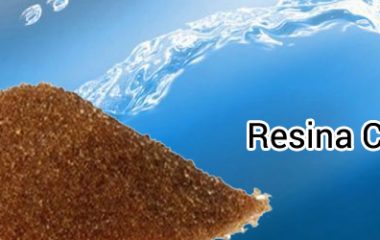 Utilizada para aplicaciones de suavización de agua dura, como primera columna de desionización en los desmineralizadores o para lechos mixtos. Elimina los cationes del agua y necesitan una gran cantidad de regenerante, normalmente ácido clorhídrico (HCl). El principal uso es esta resina de intercambio iónico es la desalcalcificación y ablandamiento de agua para reducir la [&hellip;]